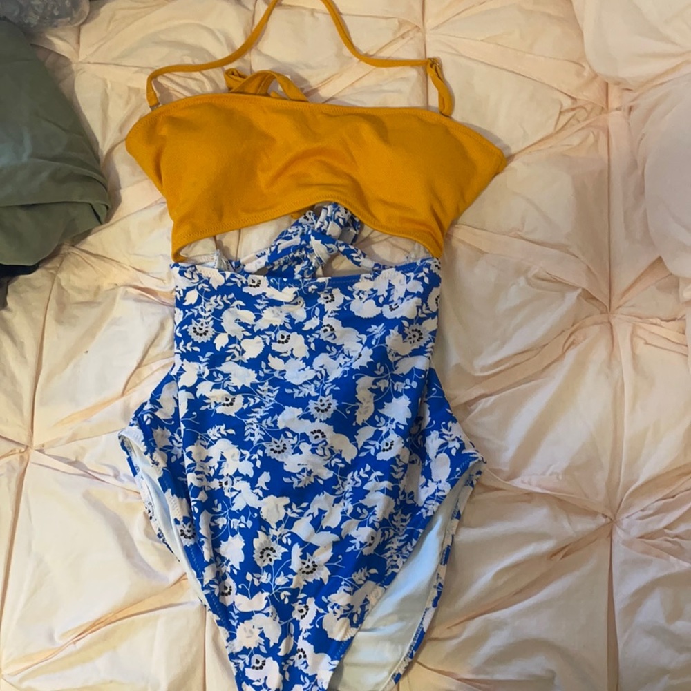 Cute one piece.